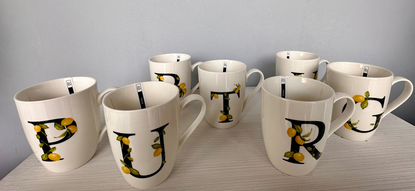 Mug con iniziale